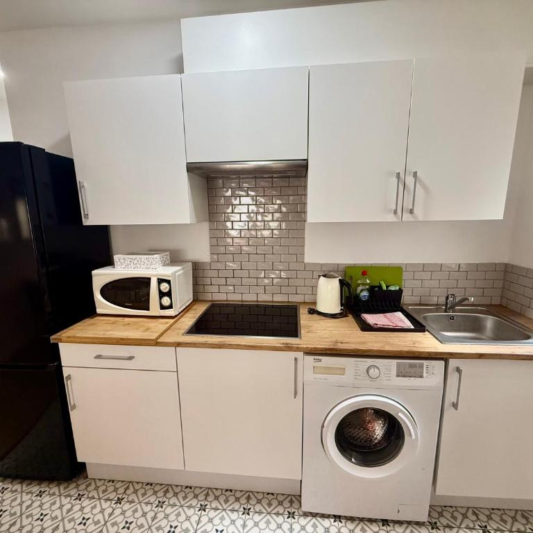 Casa de la Palma in the Old Town of Benidorm - Apartamento de 3 dormitorios con balcón - 7