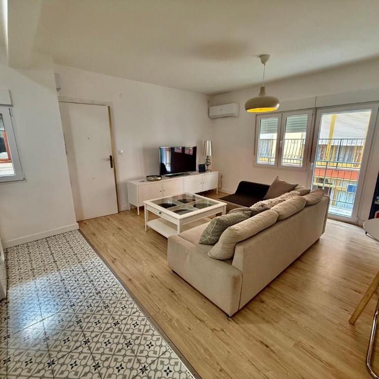 Casa de la Palma in the Old Town of Benidorm - Apartamento de 3 dormitorios con balcón - 5