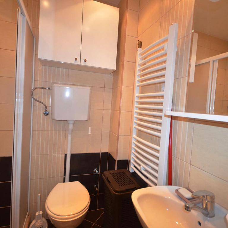 Apartmani MD - Apartment with Balcony - 6