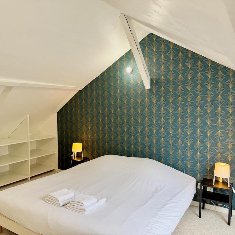 Reims City Duplex avec parking inclus - Apartment - 5