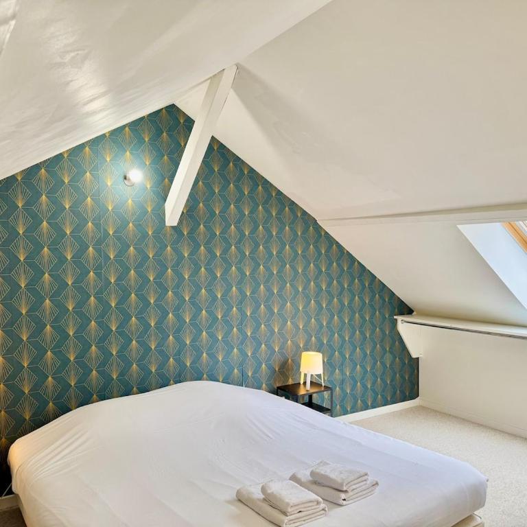Reims City Duplex avec parking inclus - Apartment - 8