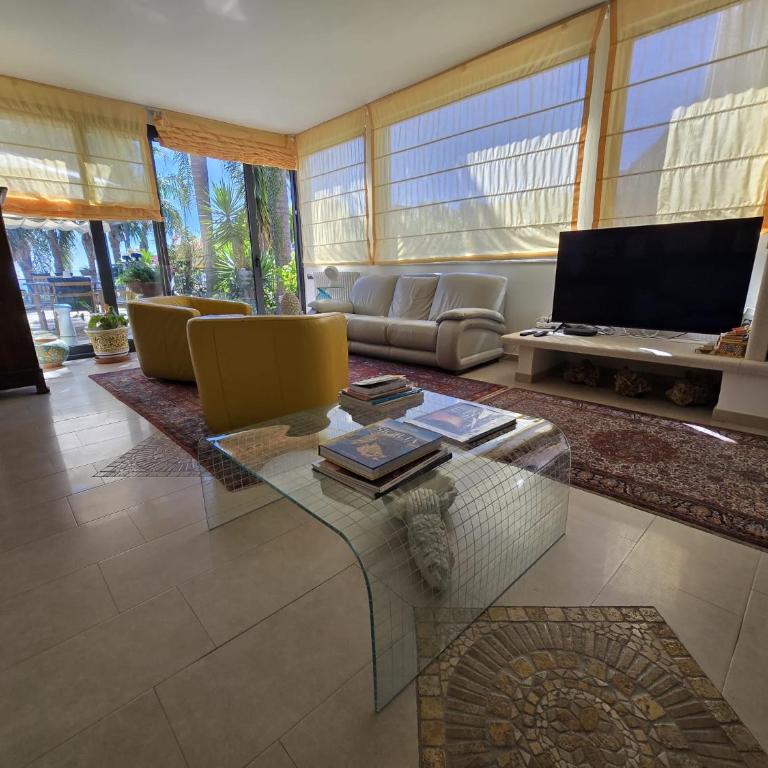Oikos Taormina - Appartamento con 3 Camere da Letto - 21