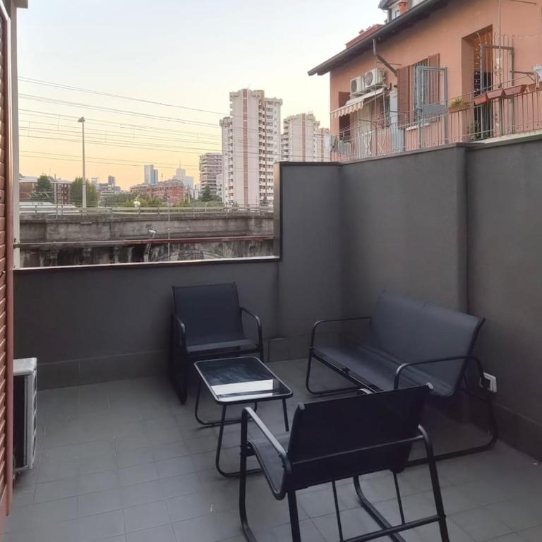 Greco Suite, grande terrazza con parcheggio e comodi collegamenti - Appartamento con 1 Camera da Letto e Terrazza - 23