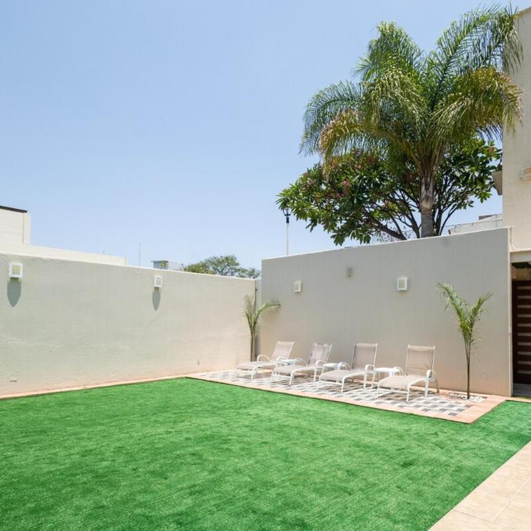 Gigi's Pool House - Private Pool in Oaxaca - Two-Bedroom Townhouse - 19