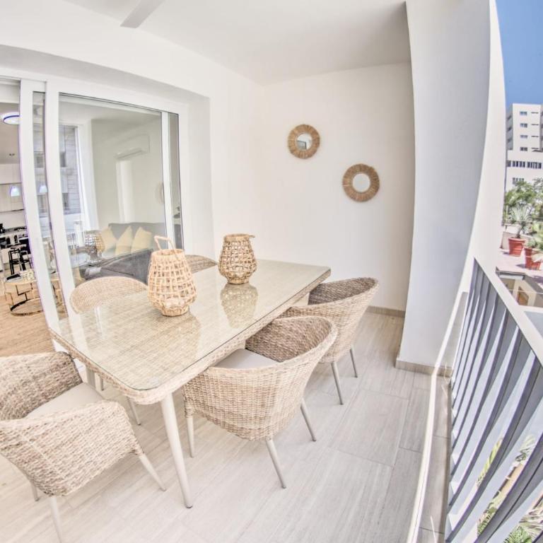 Casa Las Palmas - Condos by the Beach with Rooftop Pool - Apartamento - 5