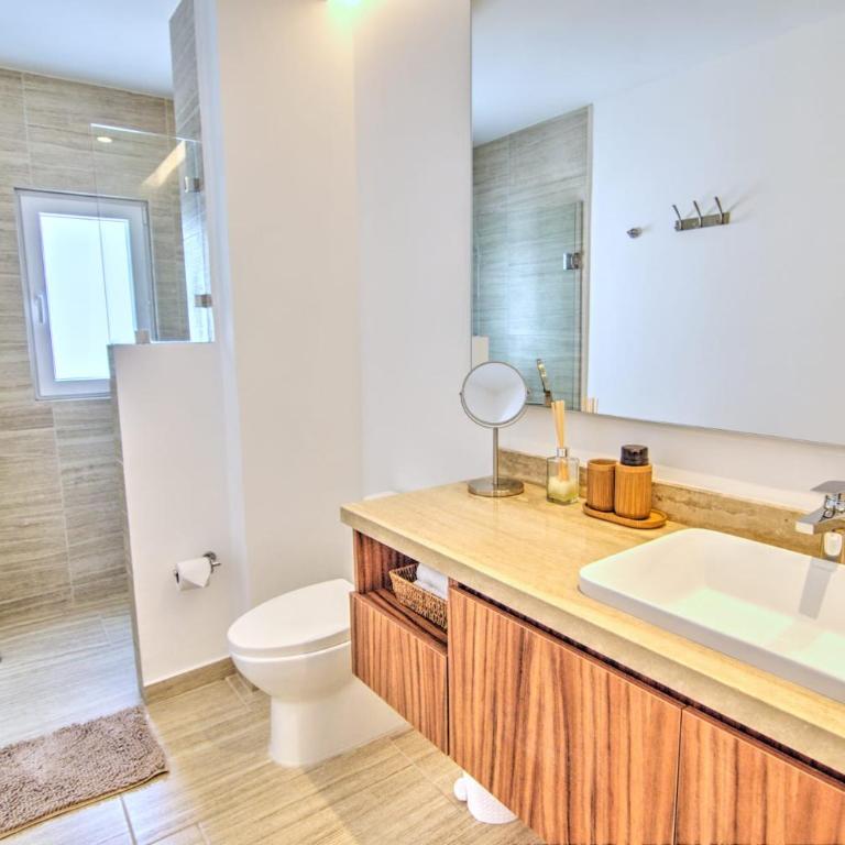 Casa Las Palmas - Condos by the Beach with Rooftop Pool - Apartamento - 25