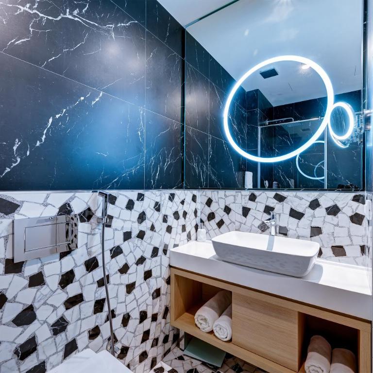 Dorćol Center Suites - Chambre Double Deluxe - 15