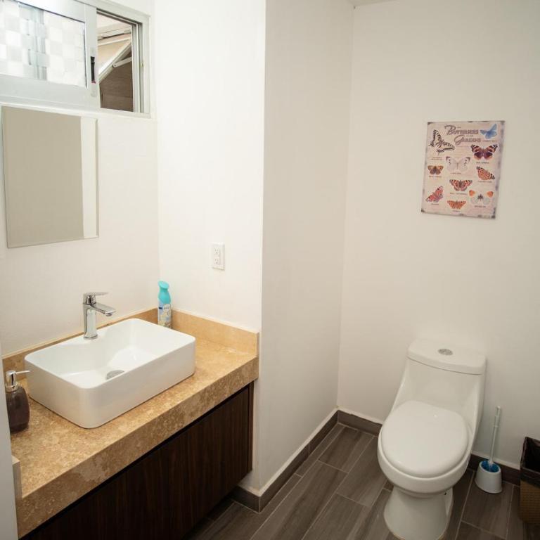 Comodo, espacioso, alberca, asador y amenidades - Apartamento de 2 dormitorios - 14