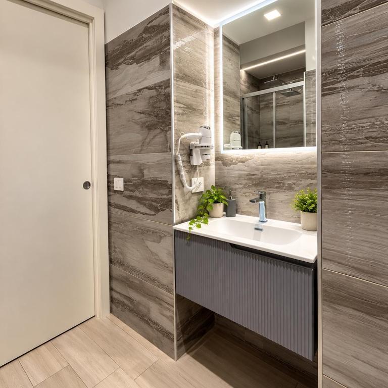 Home-Carrara - One-Bedroom Apartment - 17