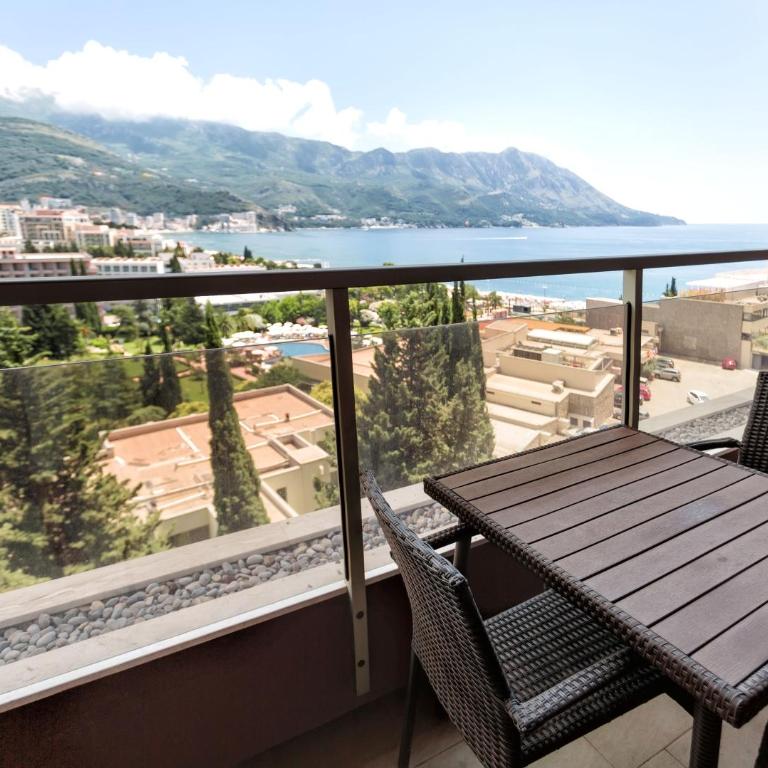Budva Riviera SeaView Apartments - Apartman sa 2 Spavaće Sobe i Pogledom na More - 11
