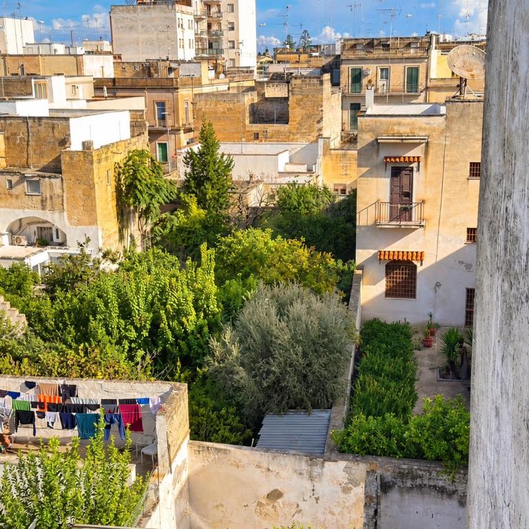 HABITARE Lecce & Salento - Camera Matrimoniale con Bagno Privato - 16