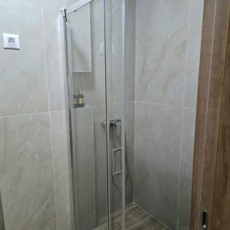 Dan Salon Belgrade Central - One-Bedroom Apartment - 10