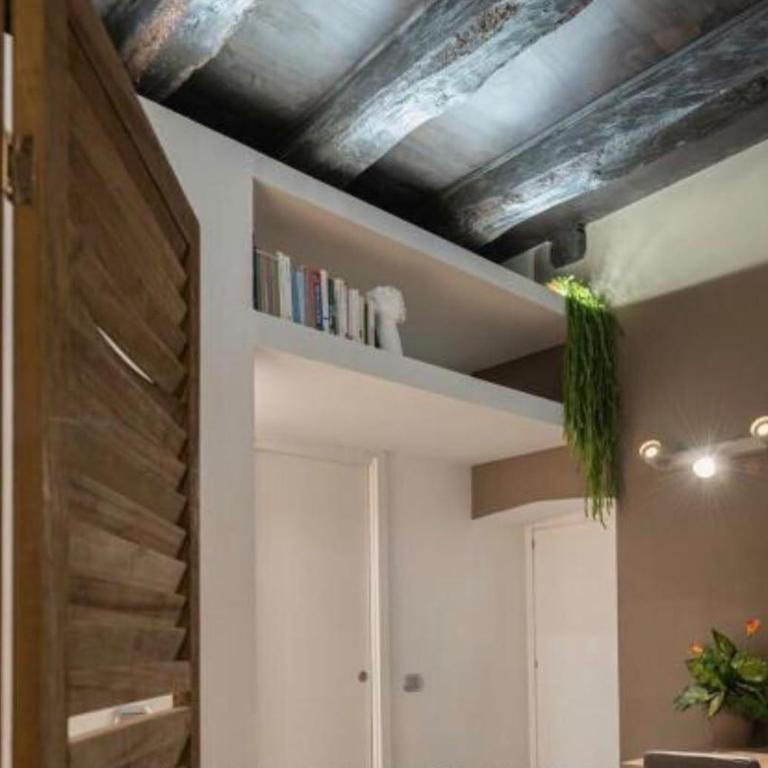 Trastevere Suites - Suite Deluxe con Vasca Idromassaggio - 25