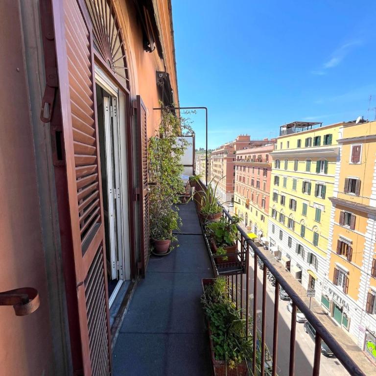 M&M Apartment Rome - Vatican Penthouse - Appartamento con 1 Camera da Letto con Balcone e Vista Città - 1