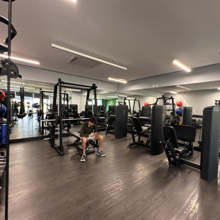 Hermoso Departamento con Alberca, muy cerca de Parque Fundicora - Apartamento de 3 dormitorios - 13