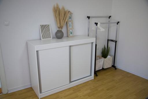 Summer House with Heated Swimming Pool - Appartement avec Piscine - 53
