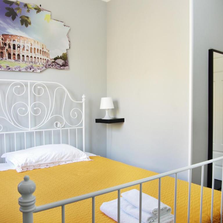 B&B Stazione37 - Single Room with Private External Bathroom - 2