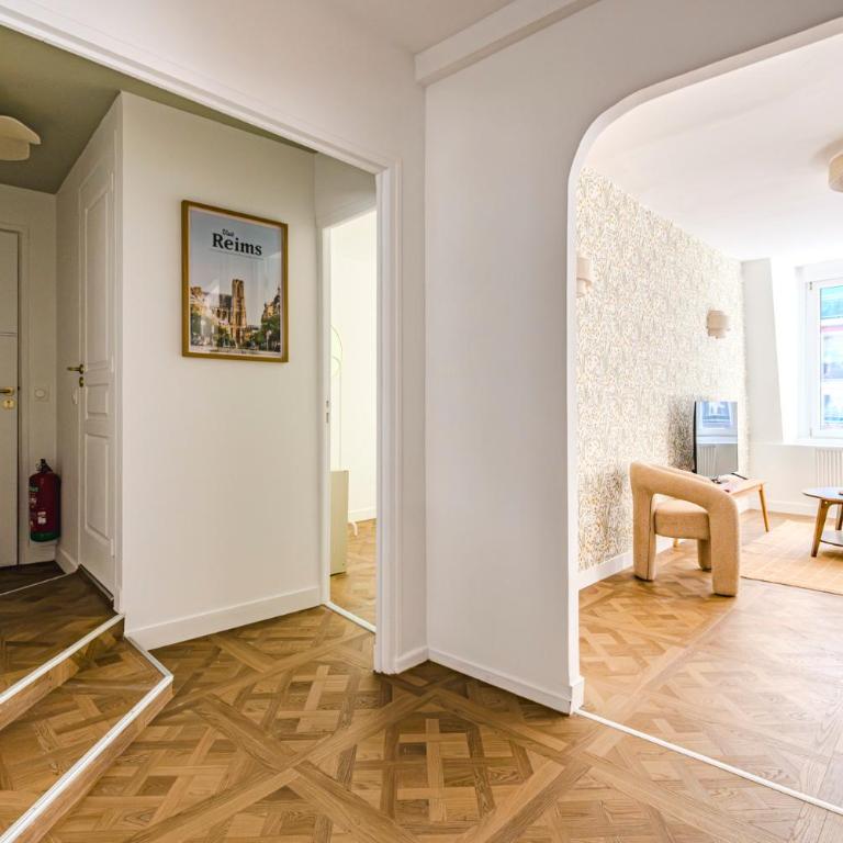 Le Grand Talleyrand - 15 voyageurs - Centre - Apartment - 45