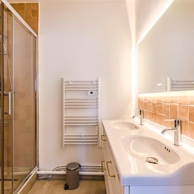 Le Grand Talleyrand - 15 voyageurs - Centre - Apartment - 12