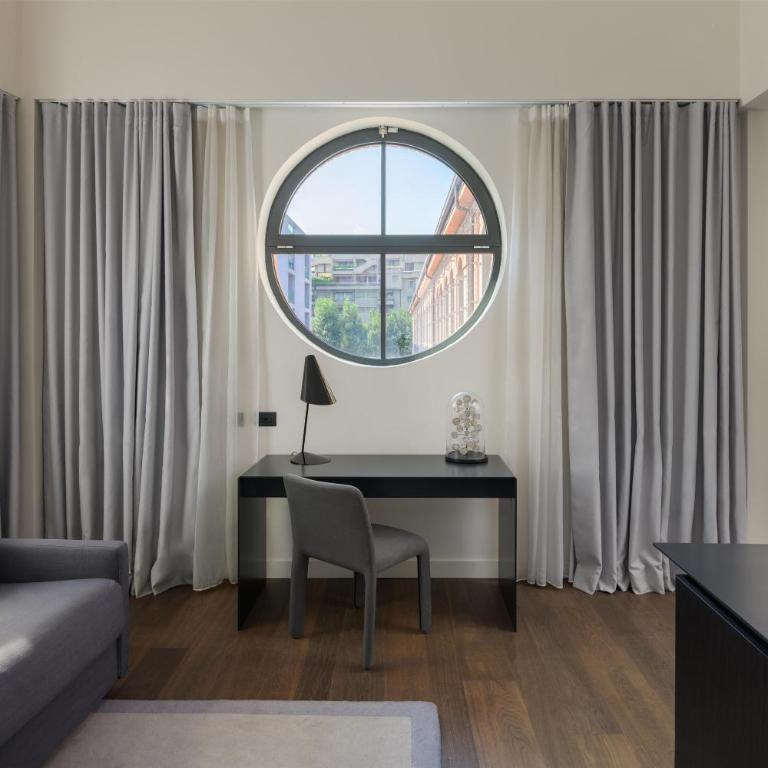 Hilton Lake Como - Junior Suite Familiare - 1
