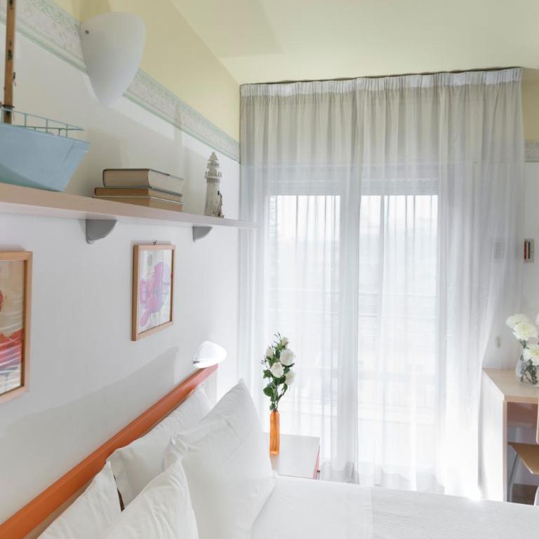 Hotel Buona fortuna - Camera Standard - 7