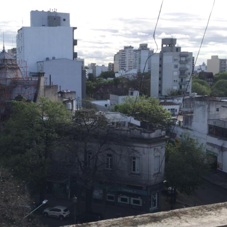 Departamento con balcon Diagonal 80 - One-Bedroom Apartment - 29