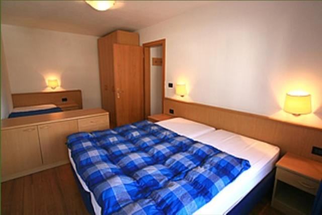 Residence Dolomia - Appartamento con 2 Camere da Letto (5 Adulti) - 10