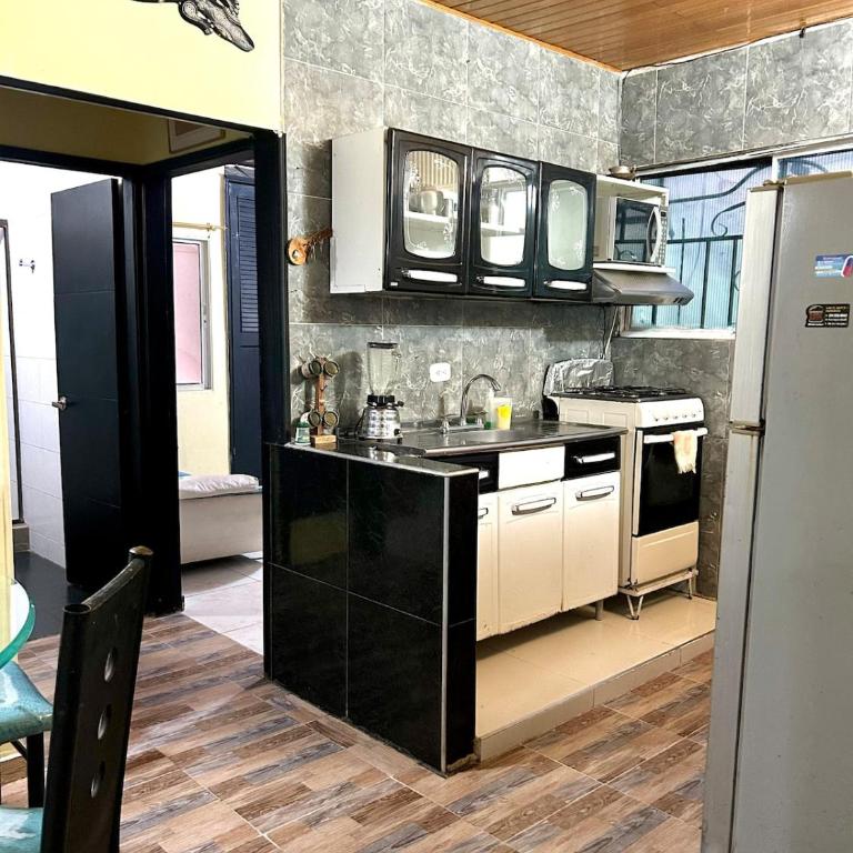 apartamento en el rodadero - Apartamento de 2 dormitorios - 2