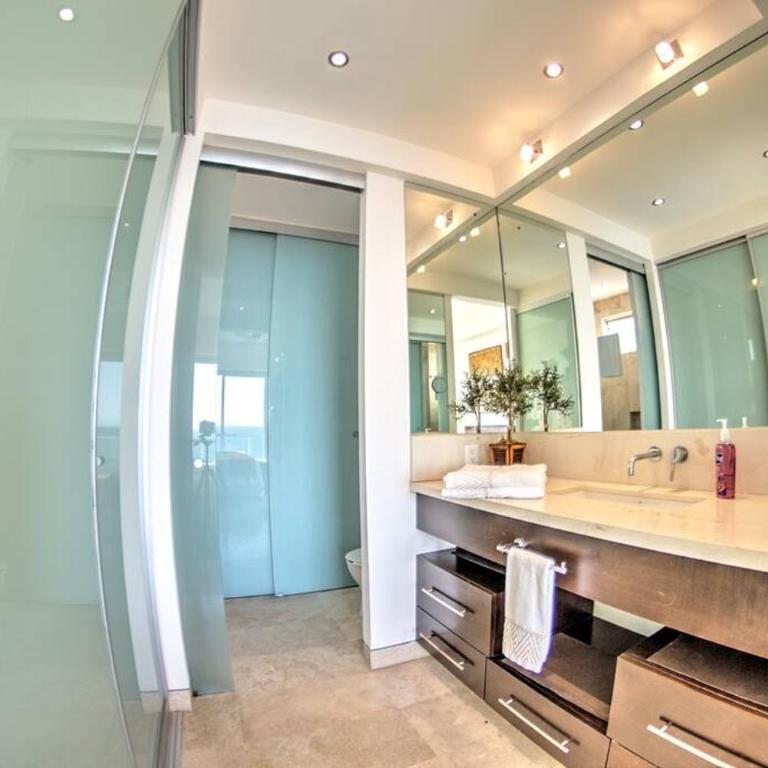 Nova - Beachfront Condo with Private Office & Panoramic Views - Apartamento - 43