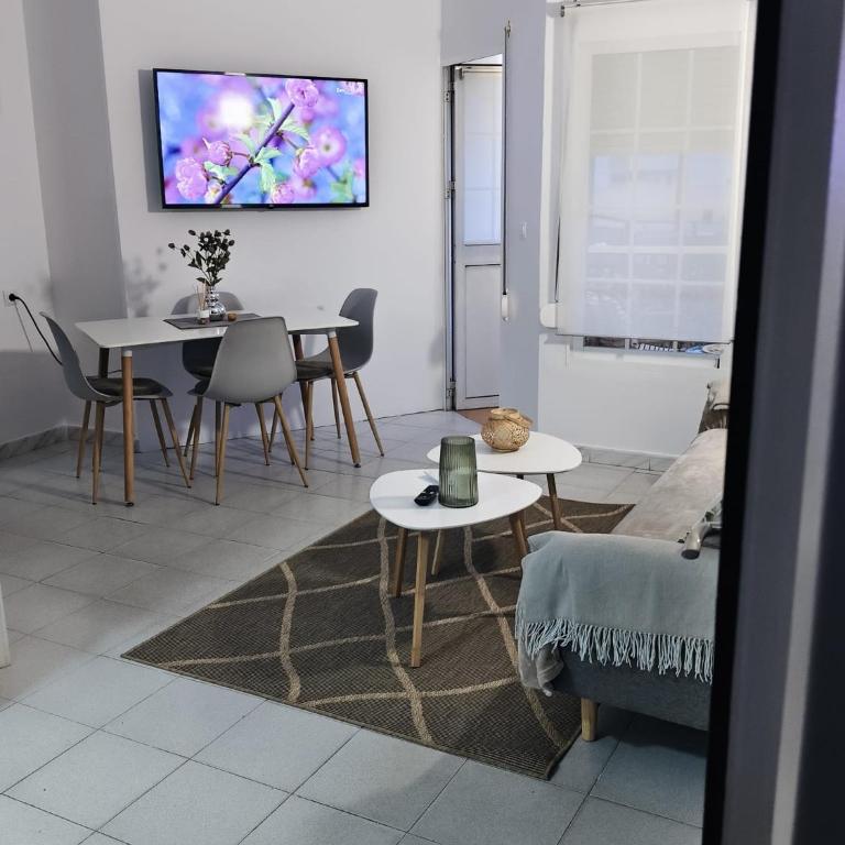 KARLA Apartment - One-Bedroom Apartment - 1