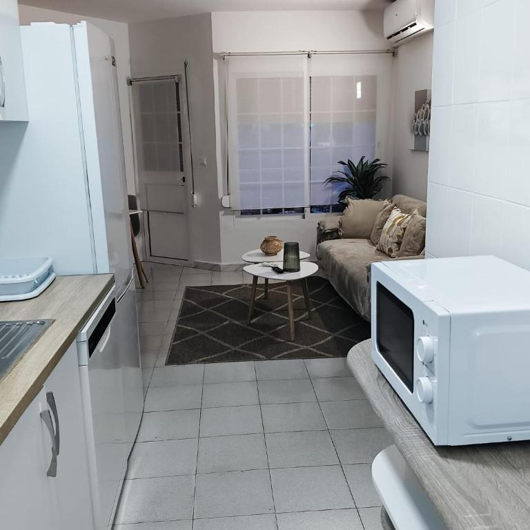 KARLA Apartment - One-Bedroom Apartment - 2