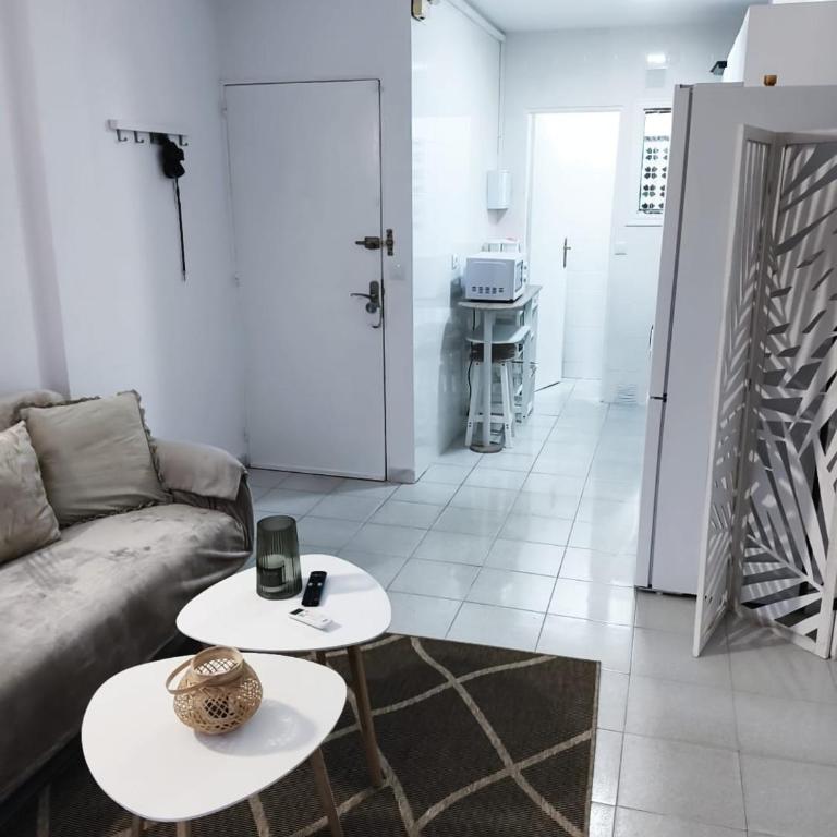 KARLA Apartment - One-Bedroom Apartment - 5