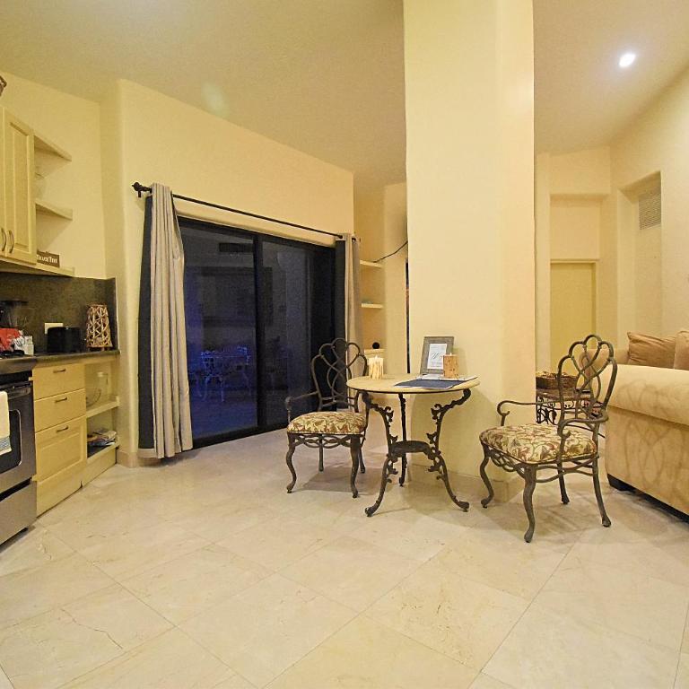 Beautiful PH, Private Beach,3 Beds,5 mins from CSL - Apartamento de 2 dormitorios - 38