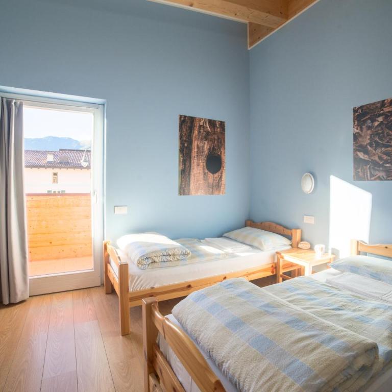Hostel L'Ost - Ostello di Grumes - Camera Doppia con Letti Singoli con Bagno Privato - 4