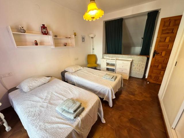 Fantastic 3-bedroom Home & Terrace close to Beach - Apartment mit 3 Schlafzimmern und Meerblick - 20
