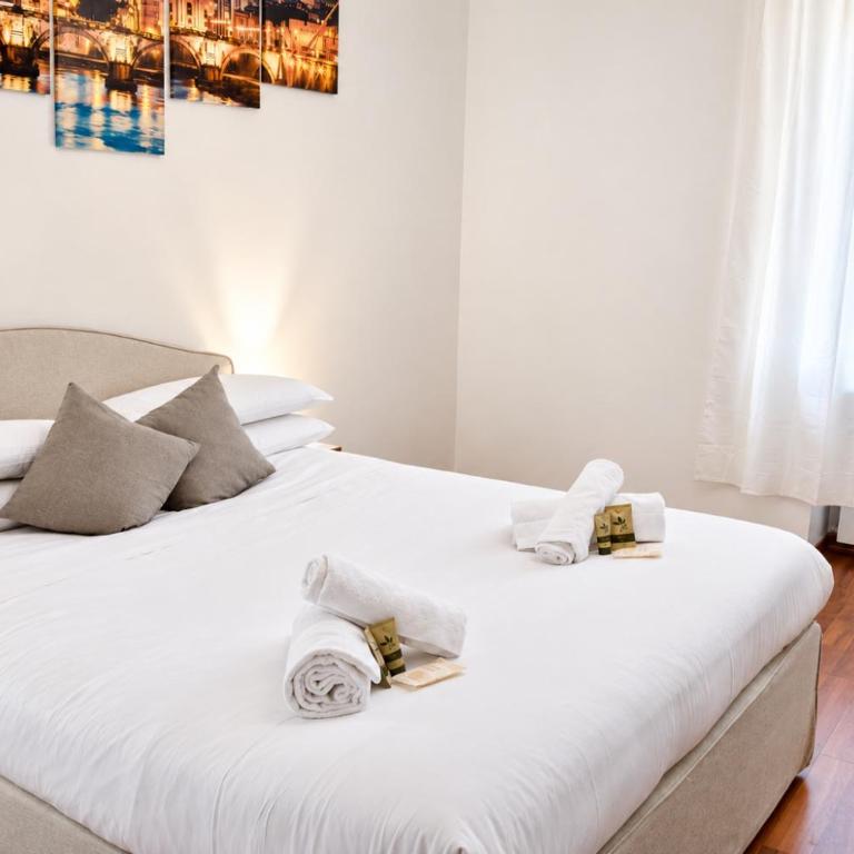 AmareRomaRooms - Grande Chambre Double - 1