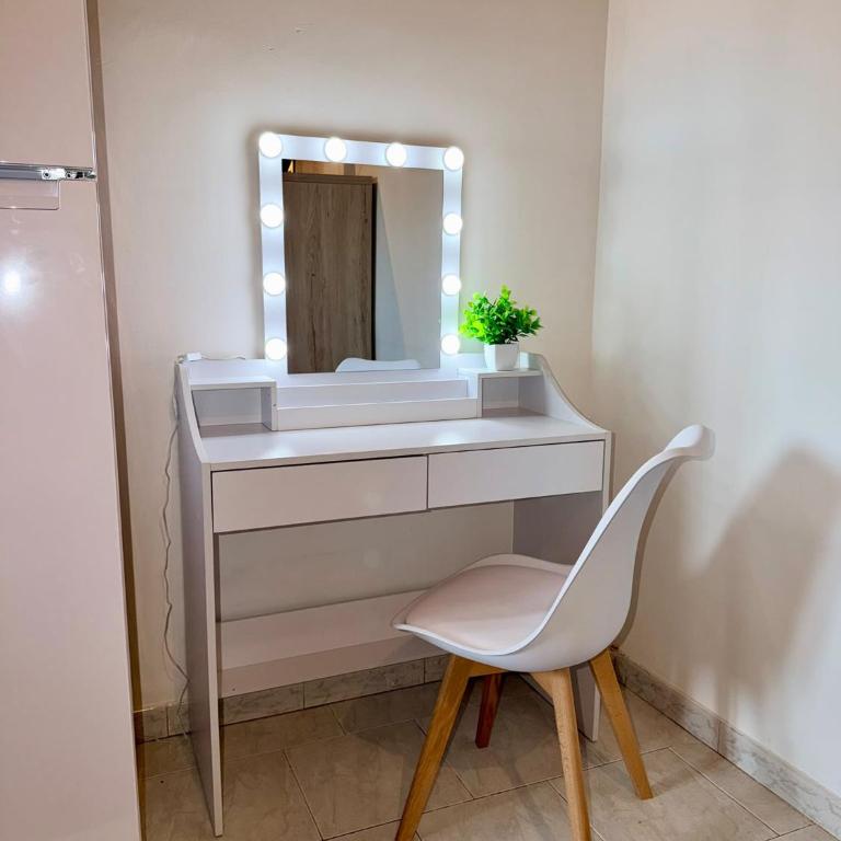 Coco Home-Chic Mansarda In the Heart of Turin - Appartamento con 1 Camera da Letto - 51