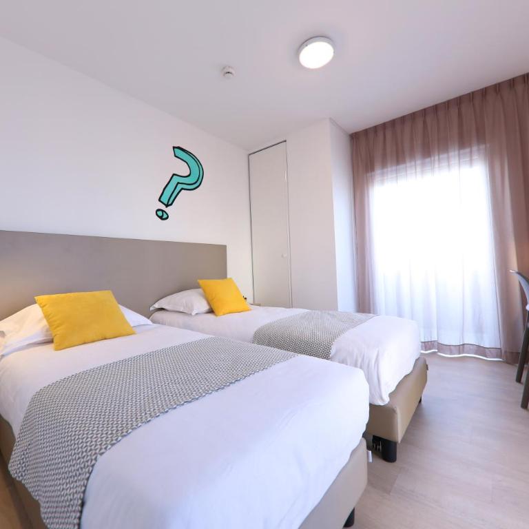 Apparteo Bordeaux - Chambre Lits Jumeaux - 1