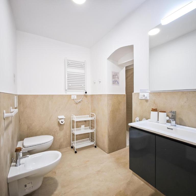 Amazing House - Appartamento con 1 Camera da Letto - 5