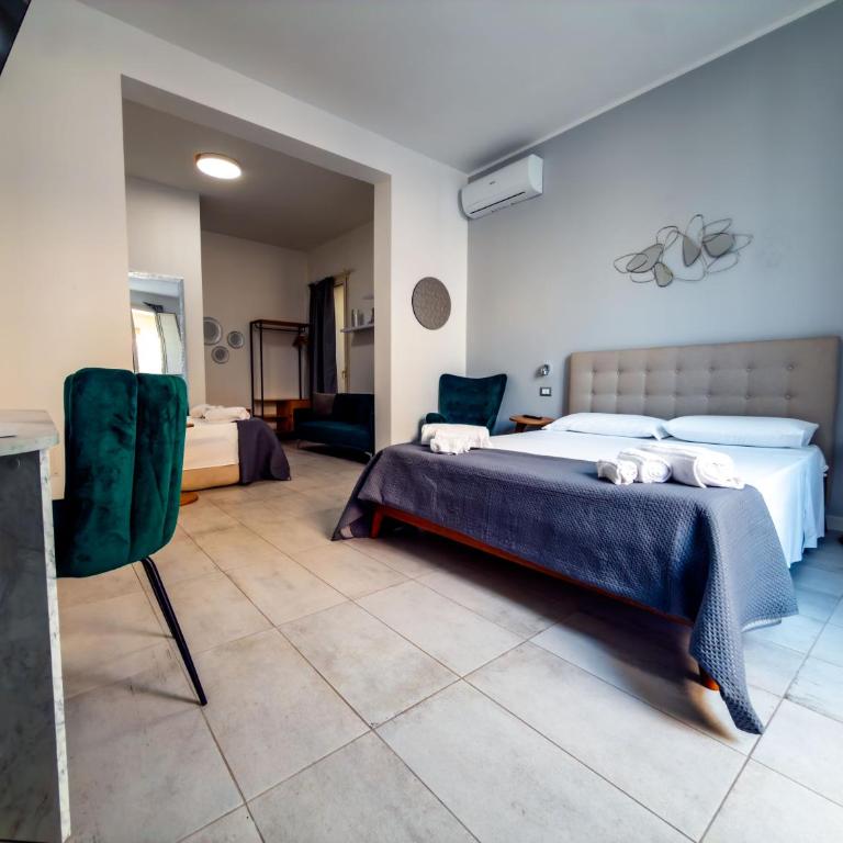 Yllen Rooms - Camera Quadrupla Deluxe - 3