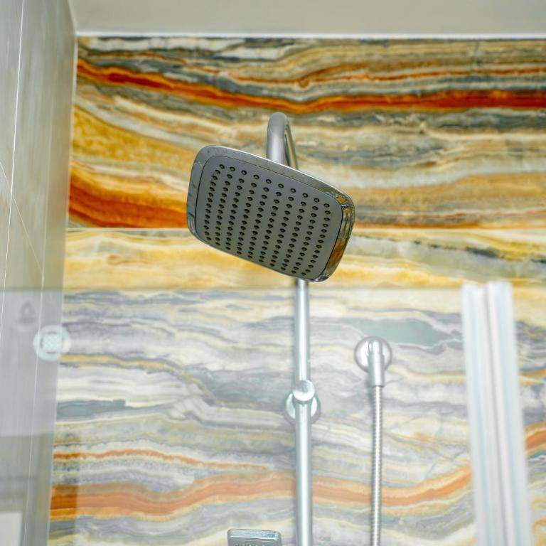 Yllen Rooms - Camera Matrimoniale con Bagno Privato - 16