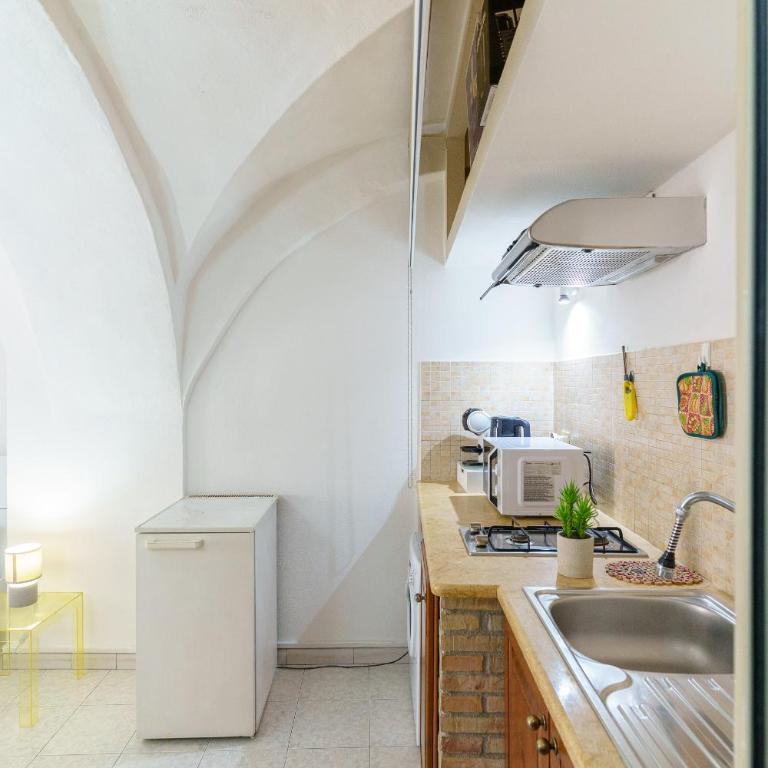 Little Nice Apartment - One-Bedroom Apartment - 21