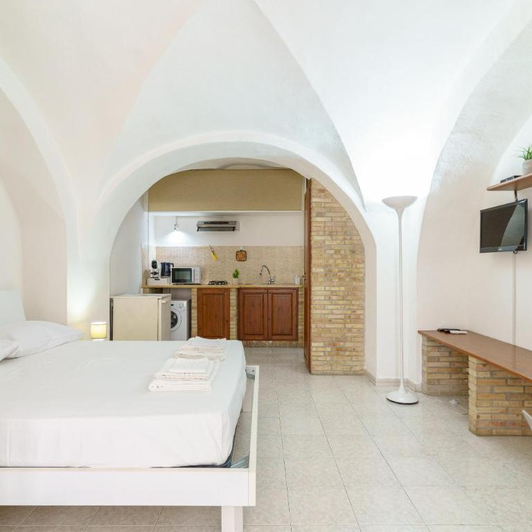 Little Nice Apartment - One-Bedroom Apartment - 1