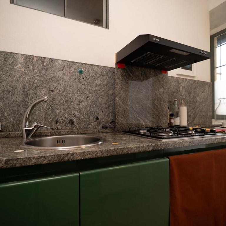 Studio d'Arte nel Cuore di Como - Appartamento con 1 Camera da Letto - 17