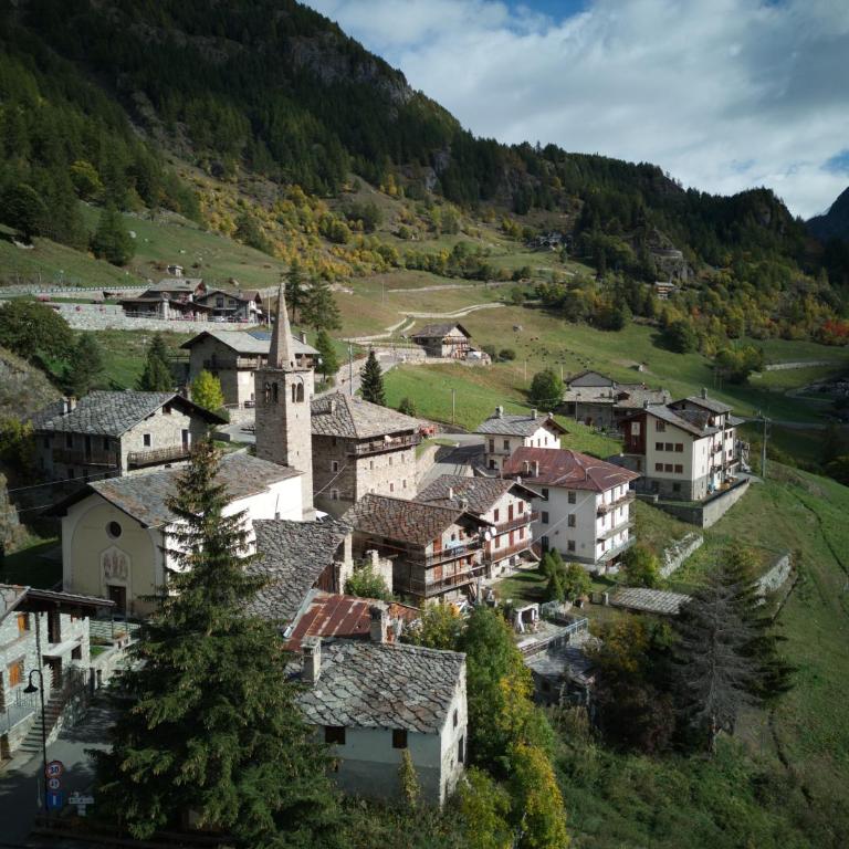 Maison Neige Et Soleil - One-Bedroom Apartment with Balcony and Mountain View - 68