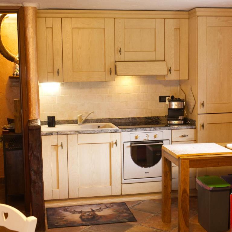 Maison Neige Et Soleil - One-Bedroom Apartment with Balcony and Mountain View - 69