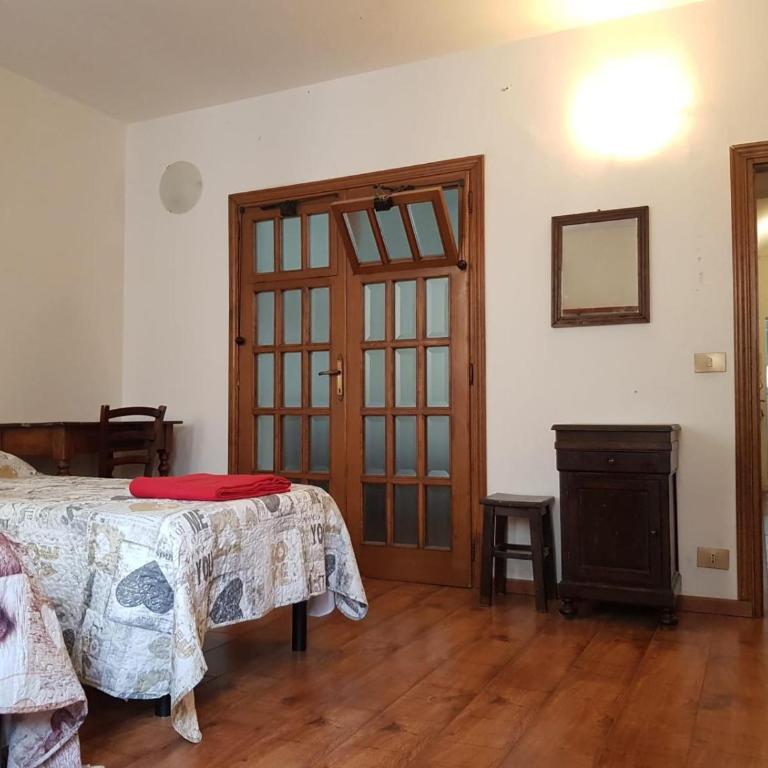 Flat in Borgo Allegri- Santa Croce - Appartamento con 2 Camere da Letto - 1