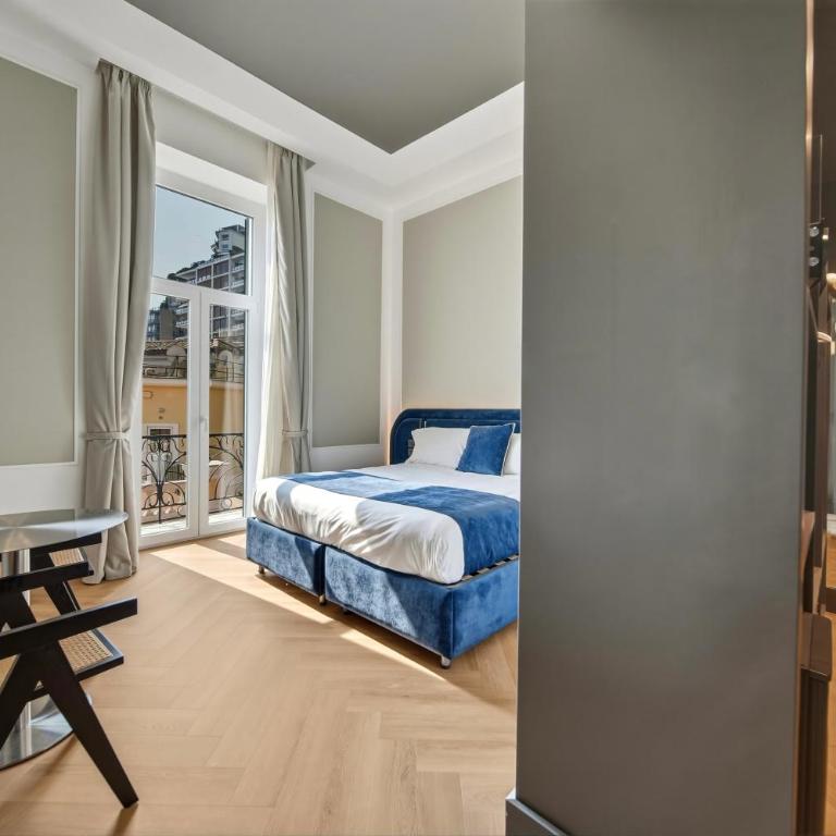 Palazzo Montella - King Double Room with Balcony and Sidesea View with Spa Bath - 7