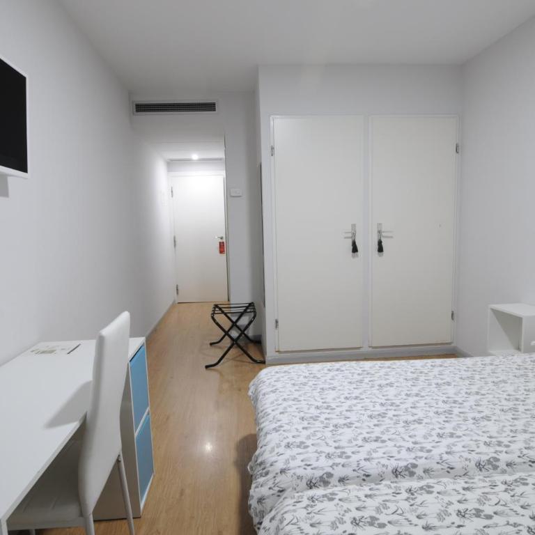 AHC Hoteles Cáceres - Habitación Familiar (2 adultos + 1 niño) - 4