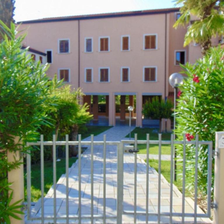 N244 - Numana, ampio trilocale in centro - Appartamento con 2 Camere da Letto - 25